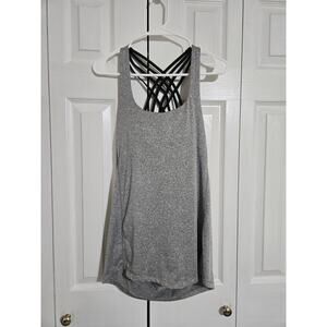 Icyzone medium women's grey athletic tank top with built in sports bra